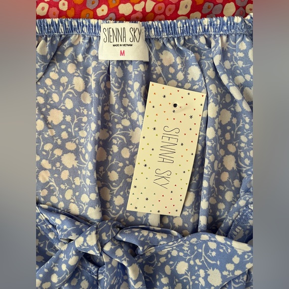 Sienna Sky Women’s Blue Print Blouse Top Brand New - Picture 4 of 5